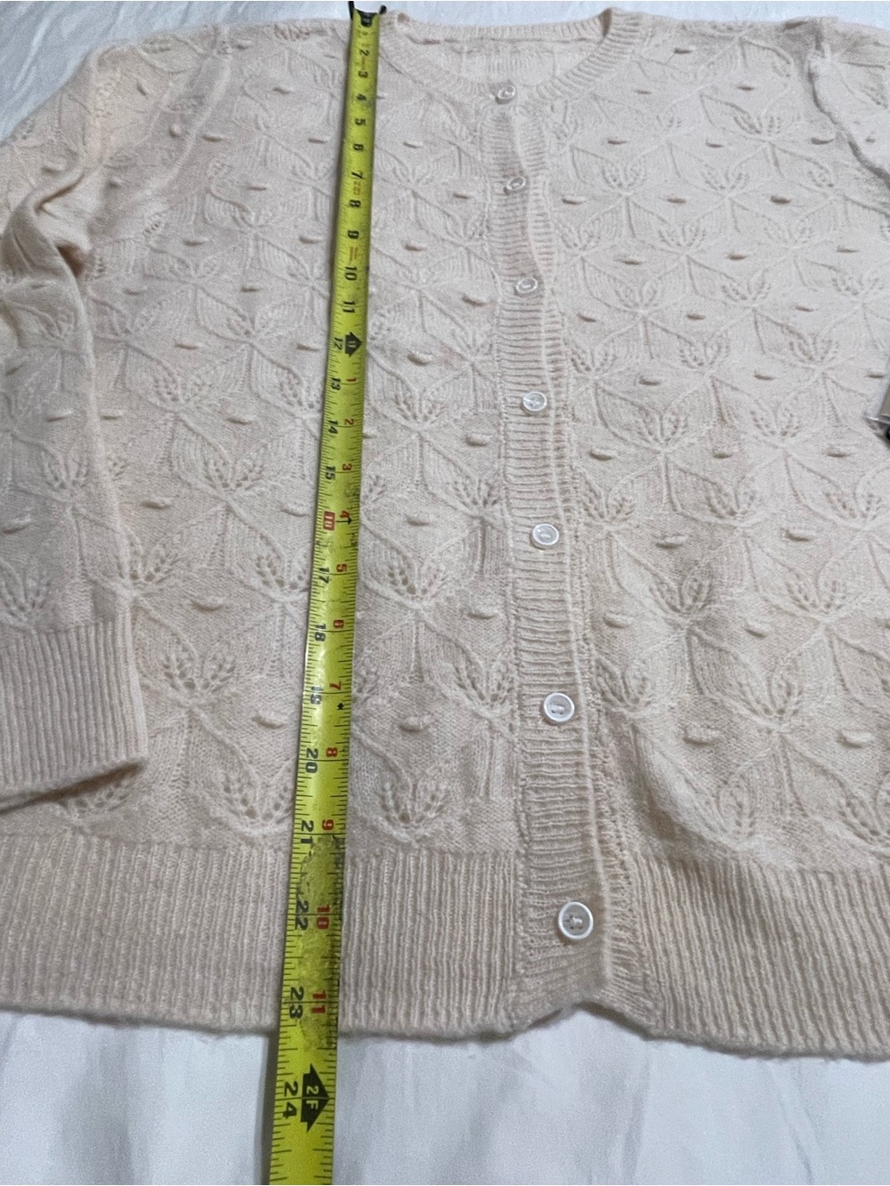 100% Merino Wool Pointelle Knit Cardigan Sweater Cream Leaf - Picture 8 of 12